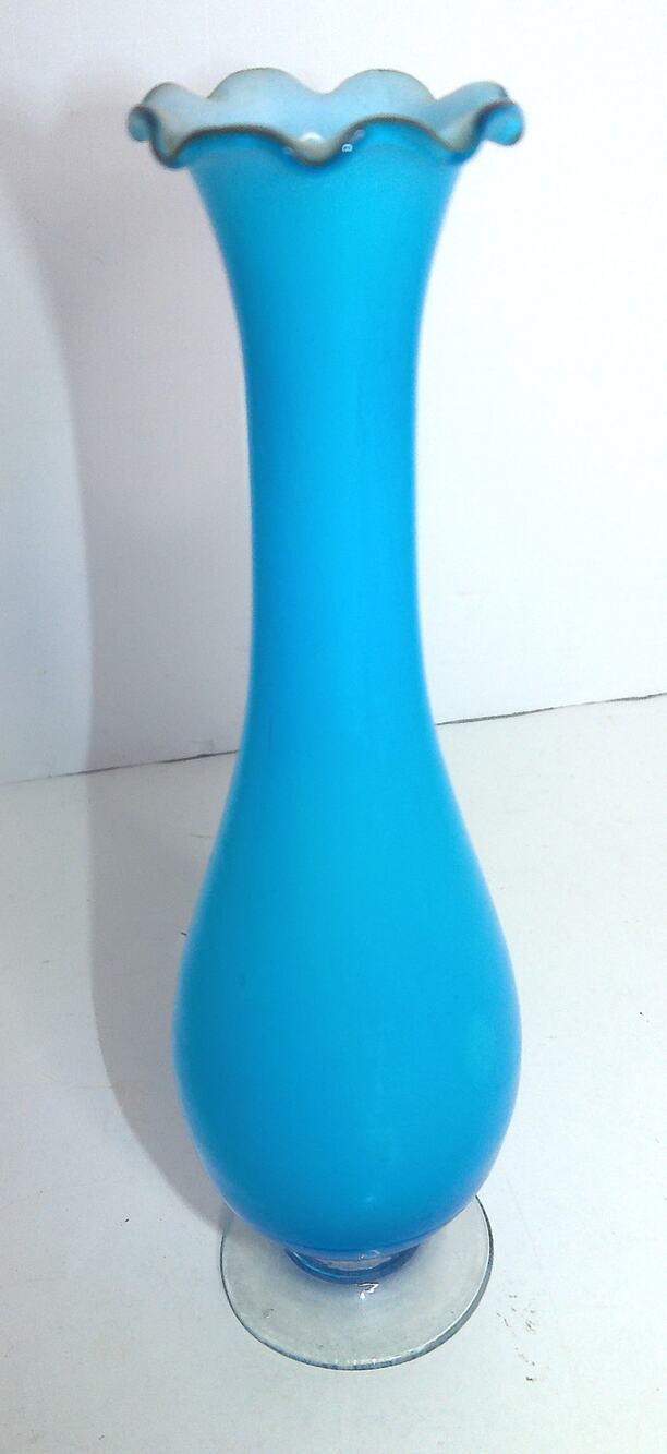 Vintage Turquoise Blue Cased Glass Ruffled Bud Vase 7.25" Polished Pontil MCM